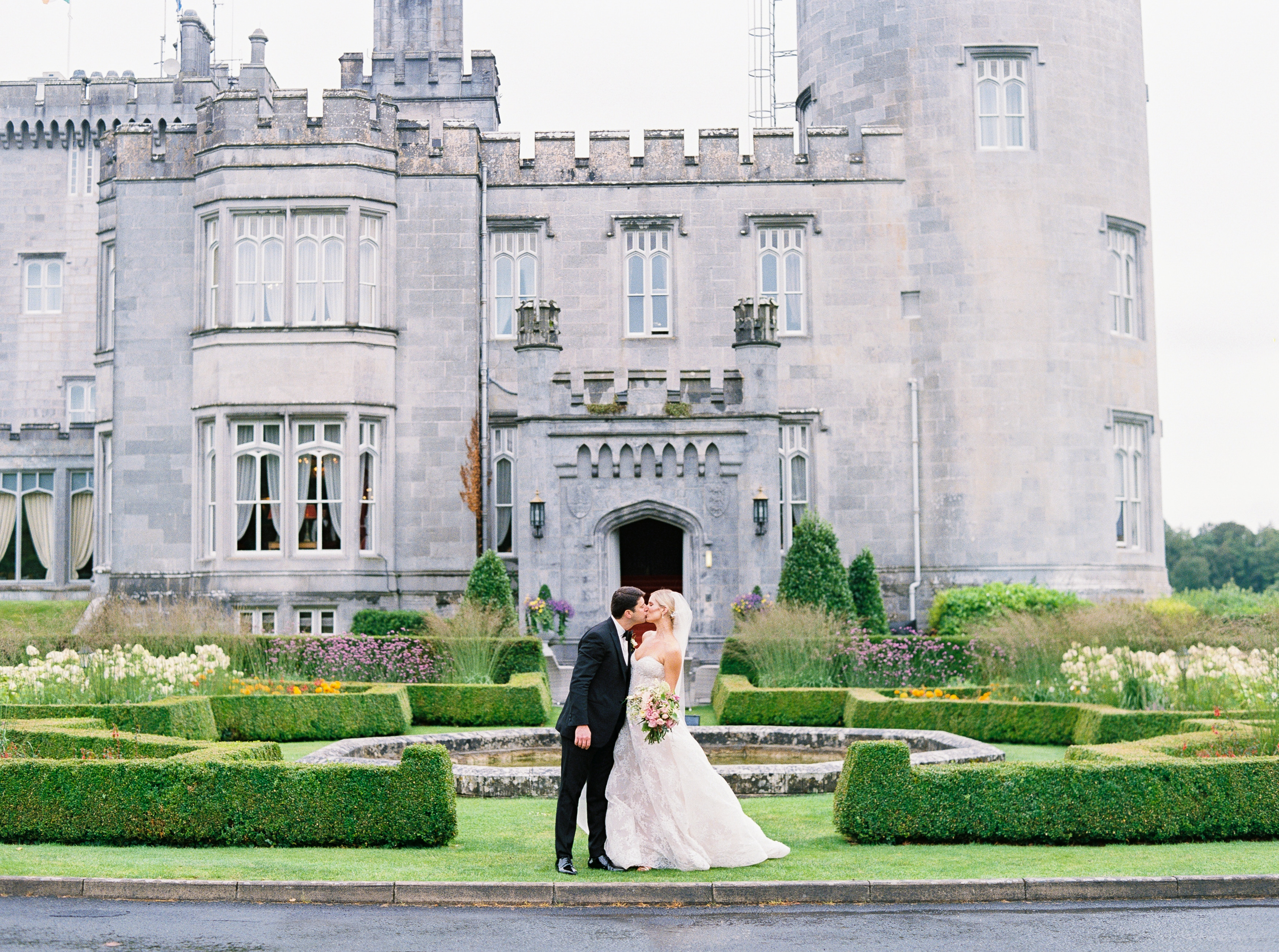 Dromoland Castle Hotel, Castle Wedding, Bride and Groom, Castle