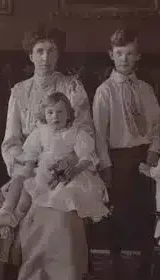 history-family-1904