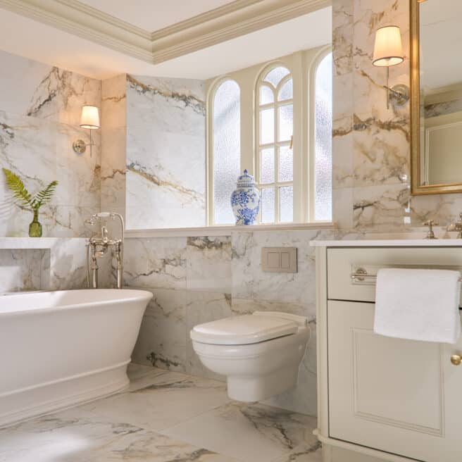 Phaedrig Viscount Stateroom Bathroom Final Full Res